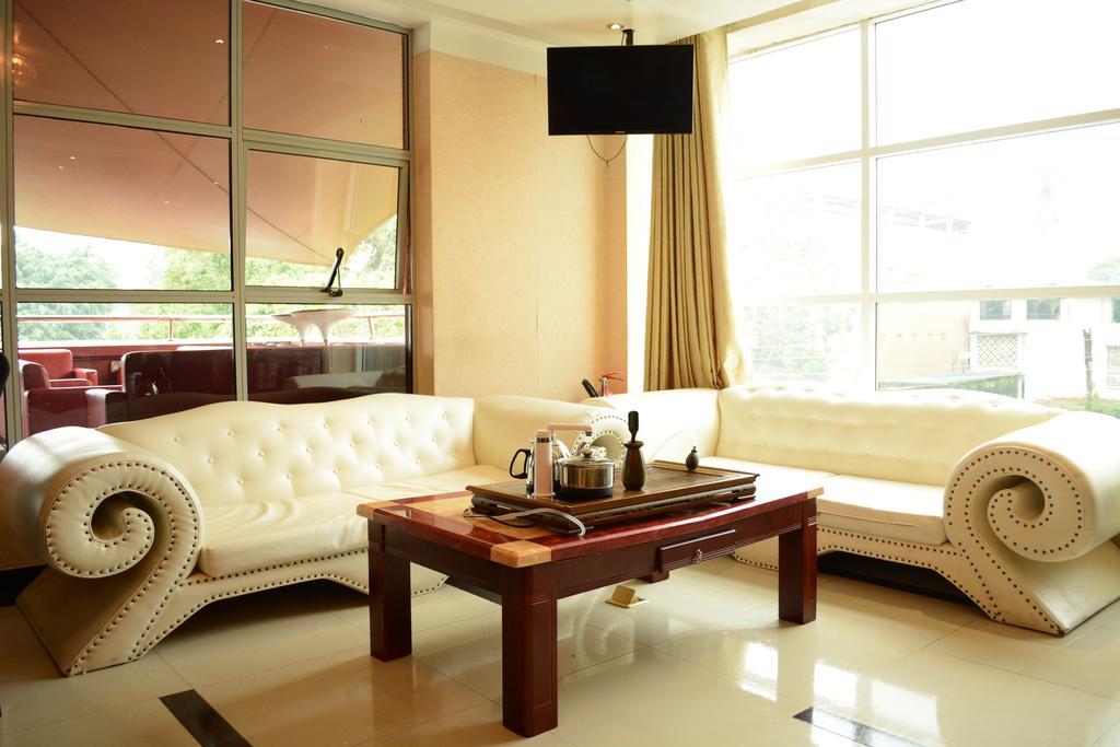 Nanchang Hotel Nairobi Buitenkant foto